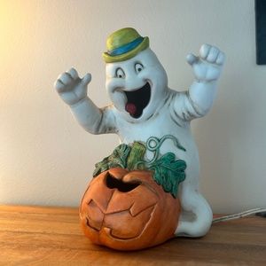 7 pieces of fall and halloween decor